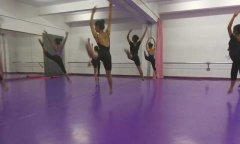 湖南邵陽第一中學舞蹈室91免费视频下载